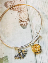 Load image into Gallery viewer, Expandable bangles with charms
